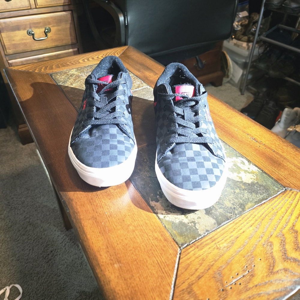 Vans Kids Sneakers in Black and White
